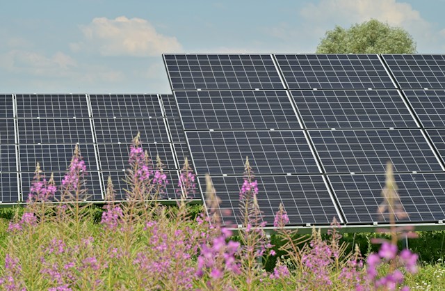 Solarspeicher ohne feste PV-Anlage: Wann lohnt sich ein flexibler Batteriespeicher für zu Hause? Solarspeicher ohne PV